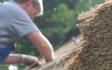 professional Cleveley thatchers